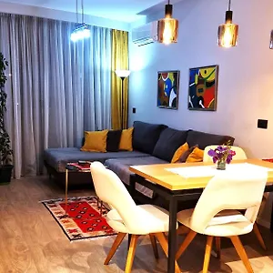 central-luxury-apartment.albaniahotels.org/